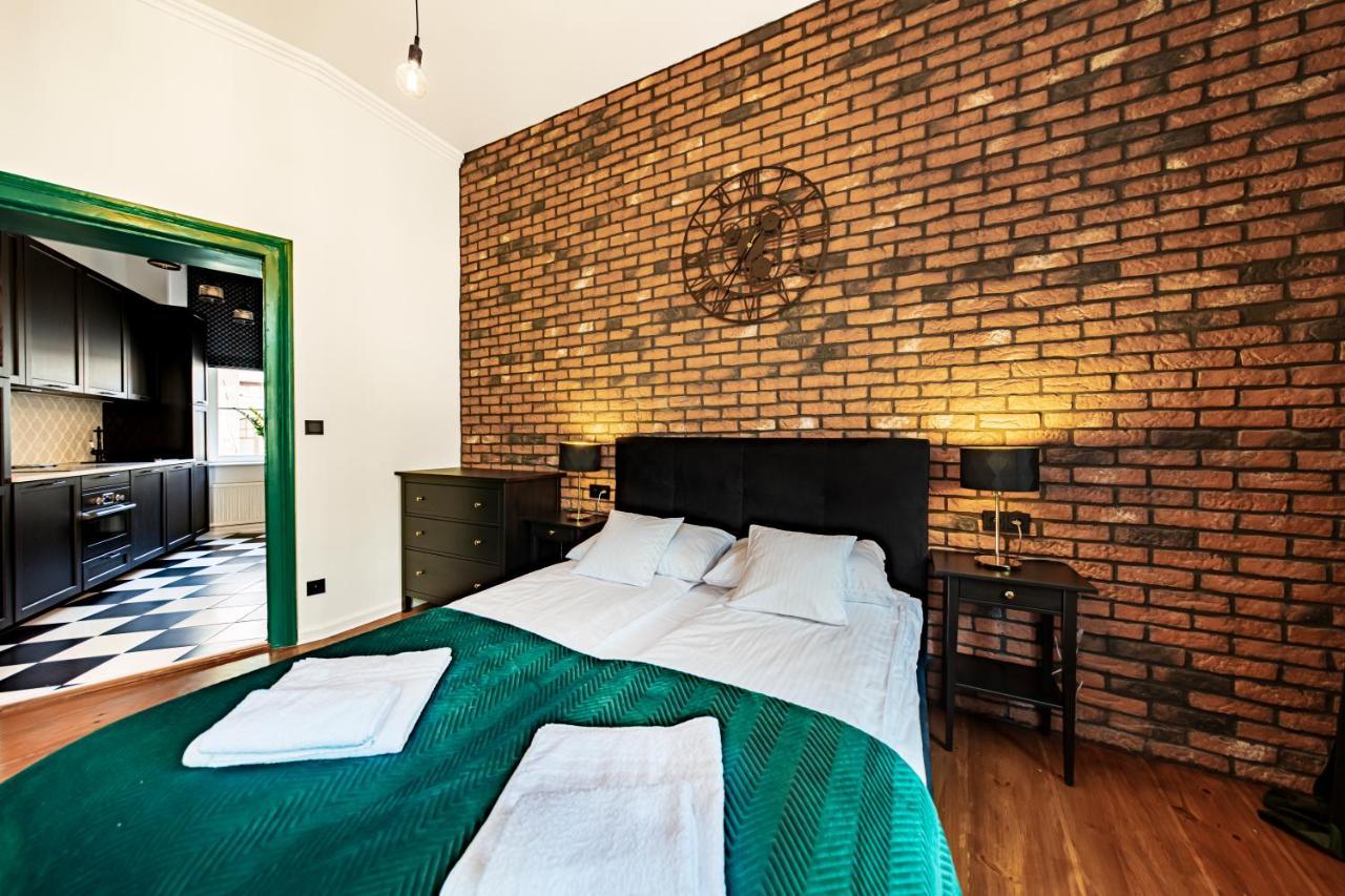 Apartamenty Dominikanskie 2 ทอรูน ภายนอก รูปภาพ